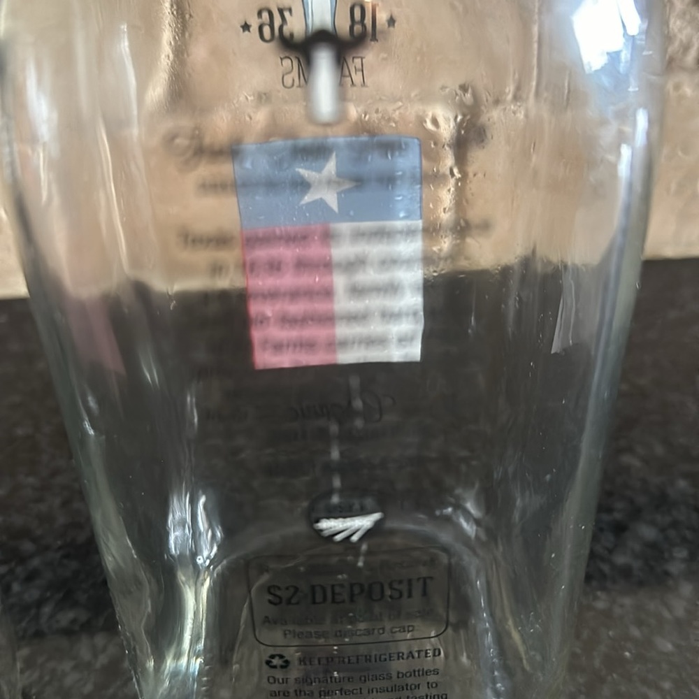 Milk bottles - Picture 4 of 4